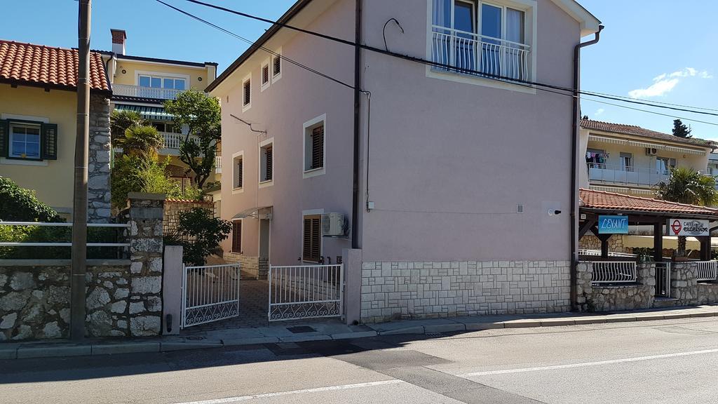 Sevilya Apartment *